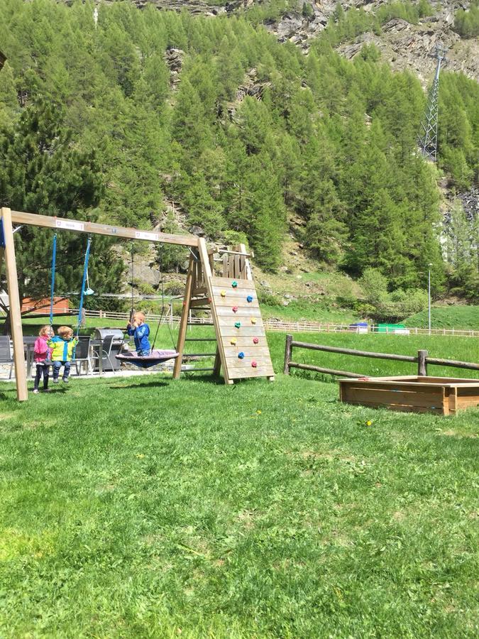 Apartmenthaus Sunshine Saas-Grund Dış mekan fotoğraf