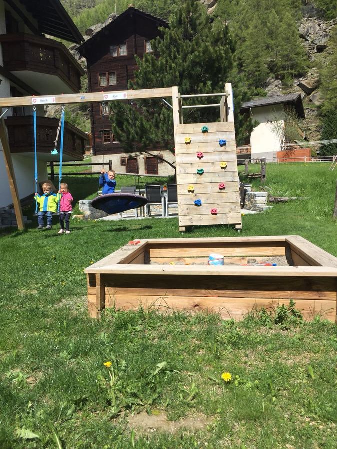 Apartmenthaus Sunshine Saas-Grund Dış mekan fotoğraf